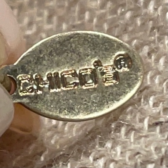 Chico’s Set of 3 Gold-toned Bangle Bracelets - Picture 4 of 5